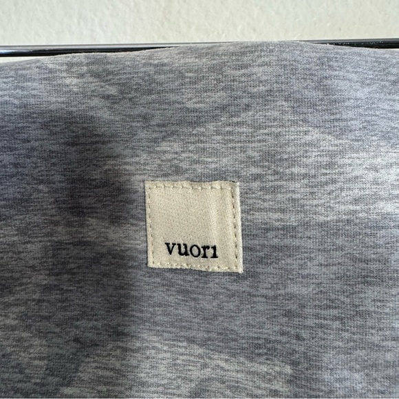 Vuori Clean Elevation Legging in Pale Heather Camo size Medium - Picture 8 of 8